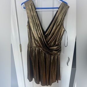 Elegant Gold Backless Dress